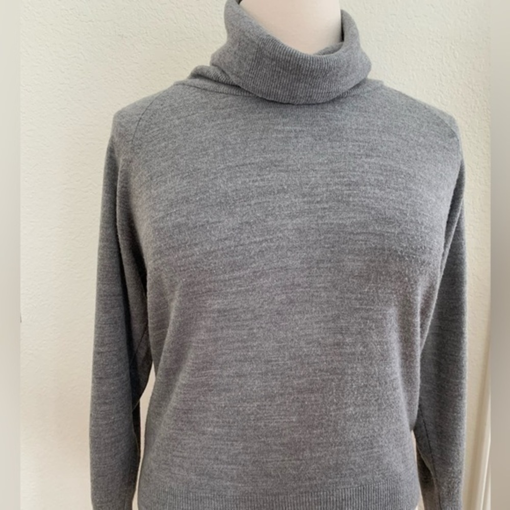 Designer Originals XL (42) gray knit cowl neck sweater.
